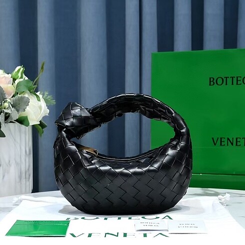 Bottega Veneta çanta