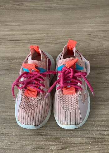 Letooon Kız Çocuk Pembe Bağcıklı Triko Sneakers