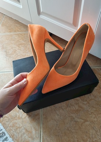 39 Beden Turuncu Süet Stiletto Topuklu Kadın Ayakkabı