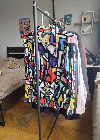 Renkli Pop Art Desenli Kadın Gömlek - Görsel 10