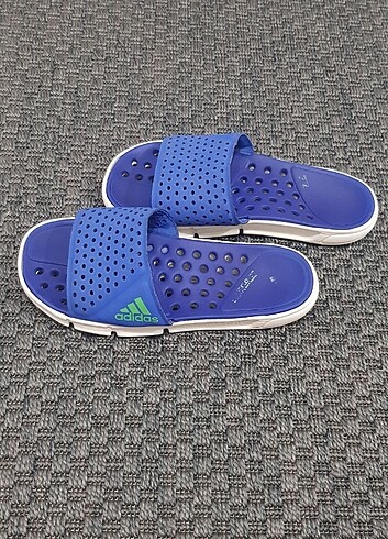 37 Beden Adidas Clima Cool Plaj Terliği 37 Numara