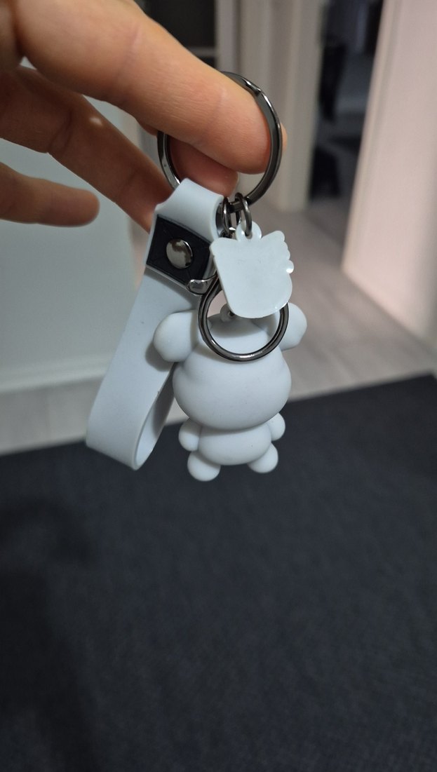 Gri Ayıcık Püsküllü Street Wear Anahtarlık - Görsel 2