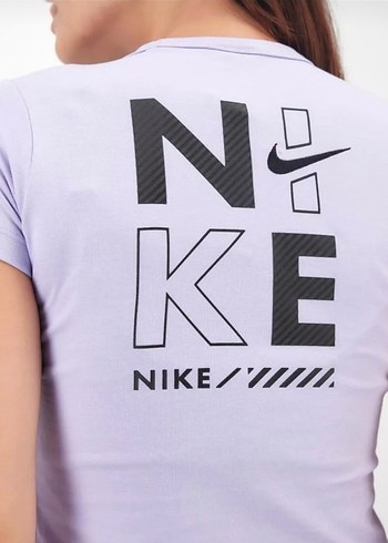 s Beden Nike Mor Crop Top Kadın Spor Tişört