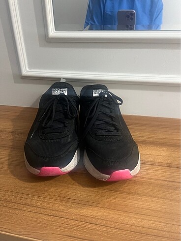 38,5 Beden Skechers bayan
