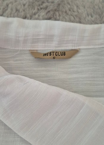 Düğmeli Beyaz Kadın Gömlek - Görsel 7