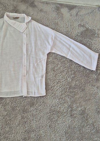 Düğmeli Beyaz Kadın Gömlek - Görsel 2