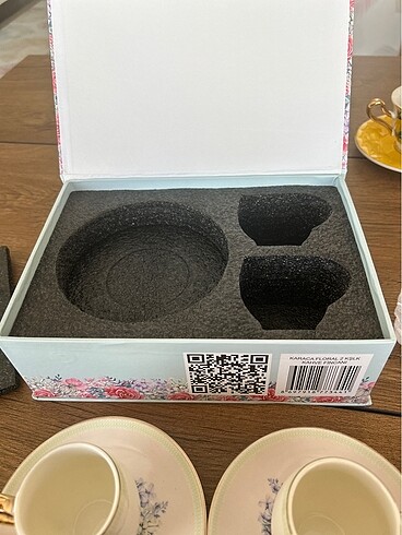 Karaca floral fincan - Görsel 4