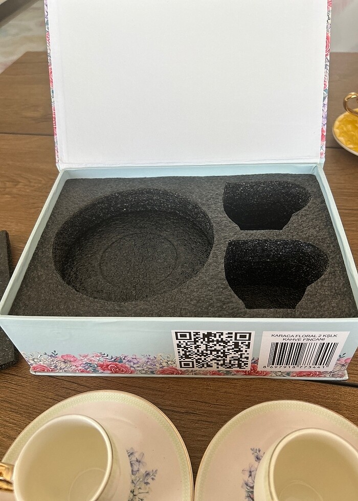 Karaca floral fincan - Görsel 4