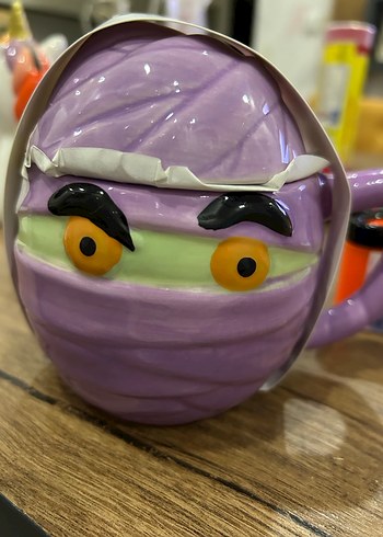 Mor Maske Takmış Figürlü Kupa - Görsel 5