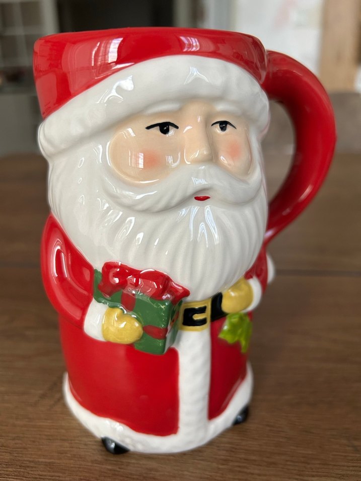 Kırmızı Noel Baba Temalı Seramik Kupa - Görsel 2