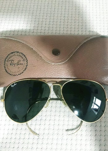 Ray Ban