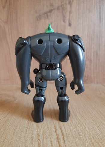 Tetrax