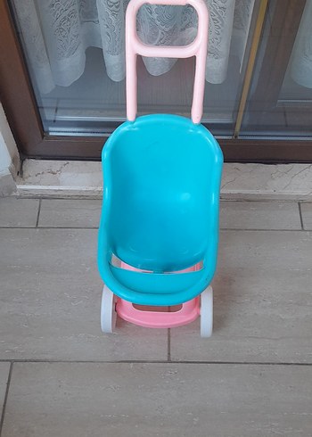 Renkli yeşil oyuncak bebek arabası - Görsel 3