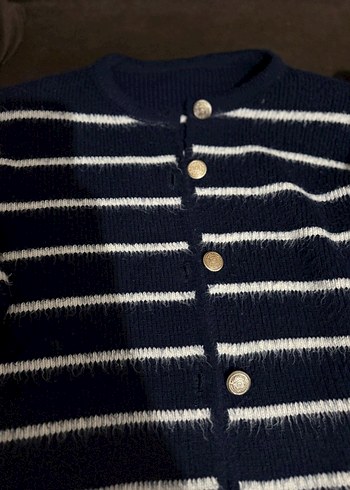 Lacivert Çizgili Kadın Triko Hırka - Görsel 4