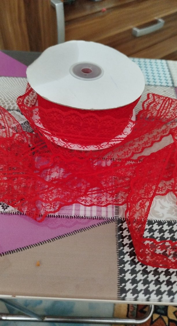 Kırmızı Dantel Kurdele Rulo - Görsel 2