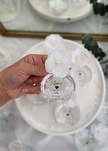 Beyaz Çiçekli Dekoratif Hediye Şişesi - Görsel 2