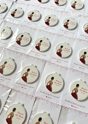 Bordo Parlak Allık ve Aynası - Görsel 2