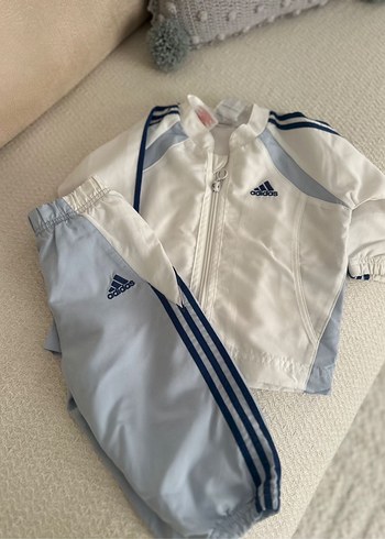 Bebek Adidas eşofman takımı