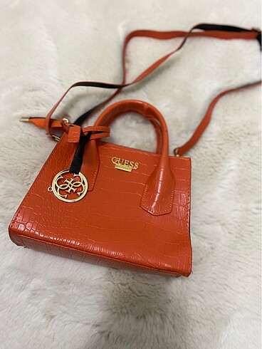Guess çanta