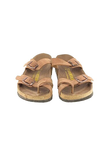 37 Beden Birkenstock Terlik %70 İndirimli.