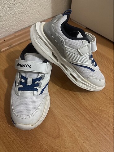 Kinetix Çocuk spor ayakkabı