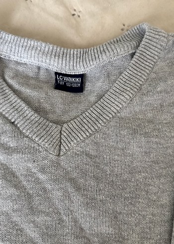 Gri Erkek Çocuk V Yaka Keten Kazak - Görsel 2