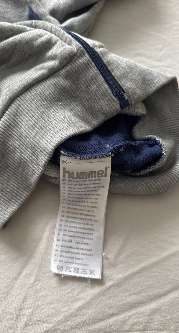 Erkek Çocuk Gri Kapüşonlu Fermuarlı Hummel Ceket - Görsel 3