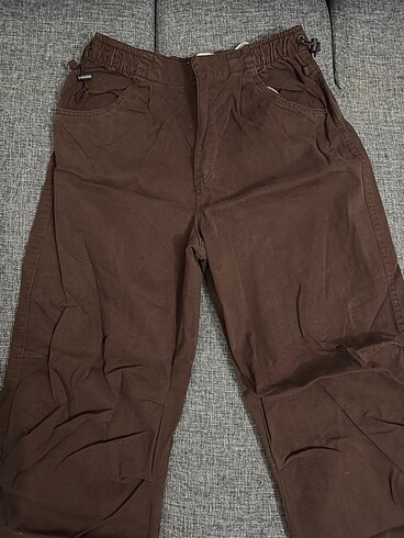Bershka kahverengi paraşüt pantolon