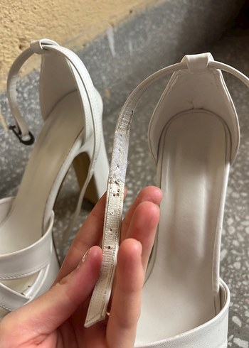 Beyaz Minimalist Stiletto Topuklu Kadın Ayakkabı - Görsel 6