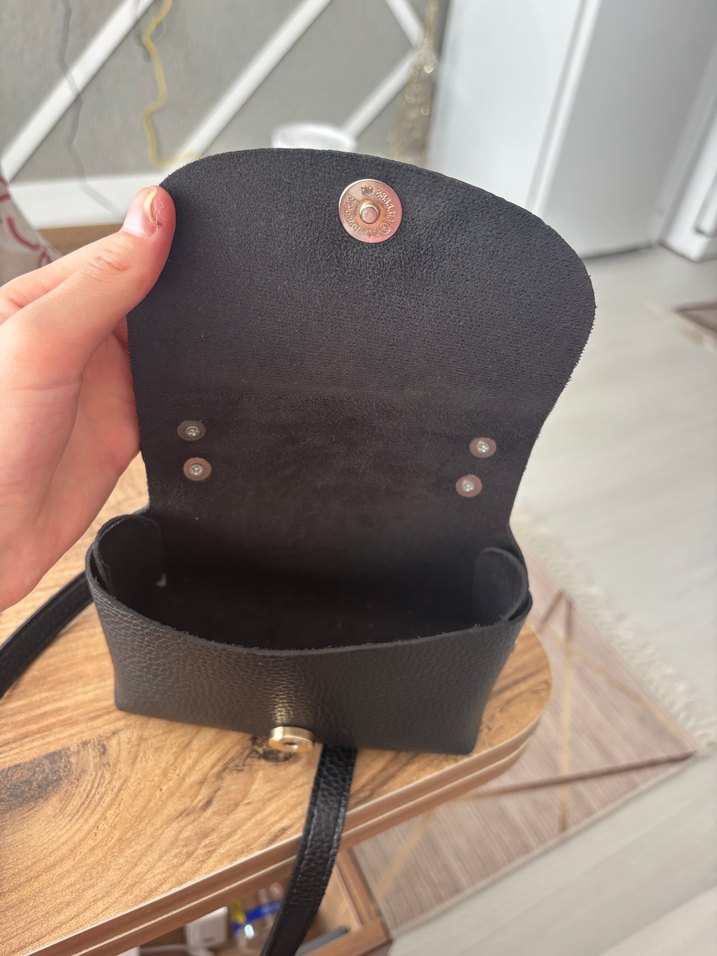 Siyah Deri Kadın Çanta - Görsel 3