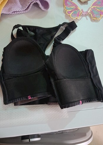 Önden Fermuarlı Siyah Spor Sütyeni - Görsel 3