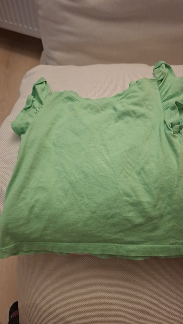 Kız Çocuk Yeşil Çiçekli Kısa Kollu Tişört - Görsel 3