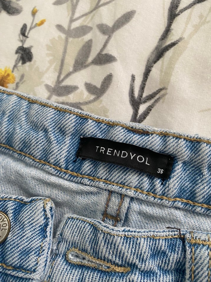 Yırtık Detaylı Wide Leg Pantolon - Görsel 3