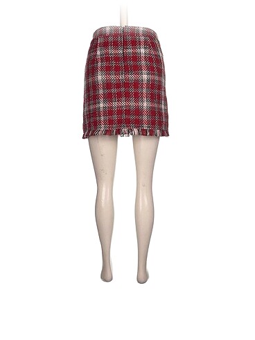 36 Beden Stradivarius Mini Etek %70 İndirimli.