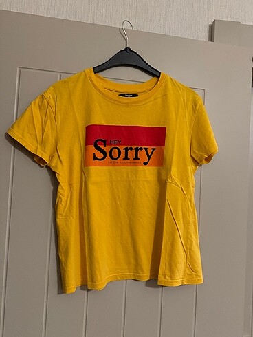 Bershka Tişört M Beden 38