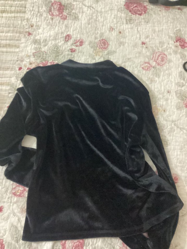 Siyah Uzun Kollu bluz - Görsel 2