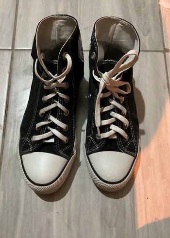 Converse 37
