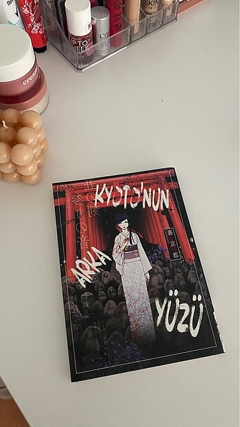 Kyoto?nun Arka Yuzu Manga