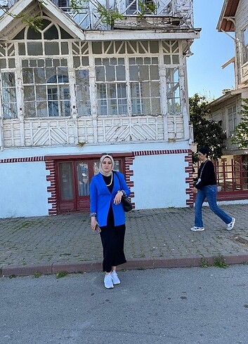 Mavi kadın ceketi 