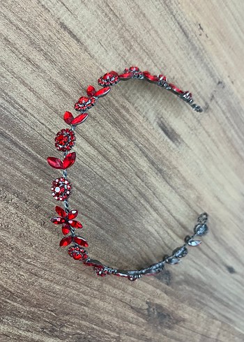 Kırmızı Cam Taşlı Saç Aksesuarı Kına gecesi - Görsel 3