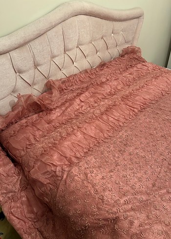 Pembe İşlemeli Pastel Çift kişilik Yatak Örtüsü - Görsel 2