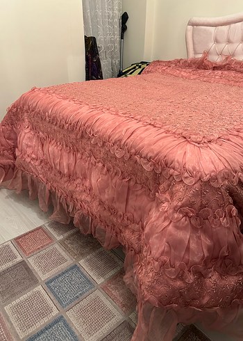 Pembe İşlemeli Pastel Çift kişilik Yatak Örtüsü - Görsel 4