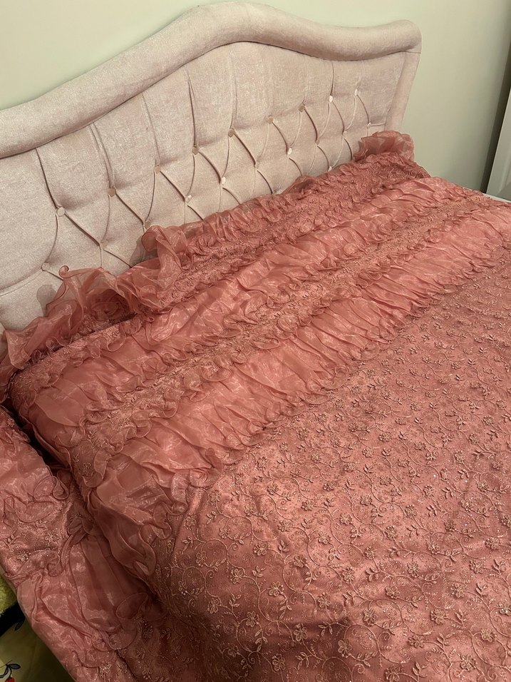 Pembe İşlemeli Pastel Çift kişilik Yatak Örtüsü - Görsel 2