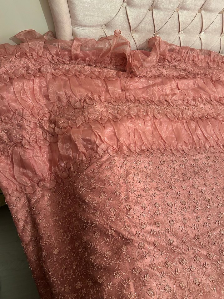 Pembe İşlemeli Pastel Çift kişilik Yatak Örtüsü - Görsel 3