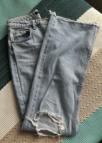 Mavi dizi yırtık  Salaş Kadın Kot Pantolon - Görsel 2