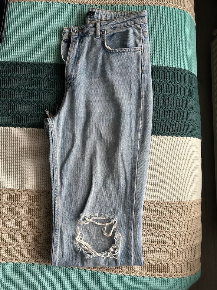 Mavi dizi yırtık  Salaş Kadın Kot Pantolon - Görsel 4