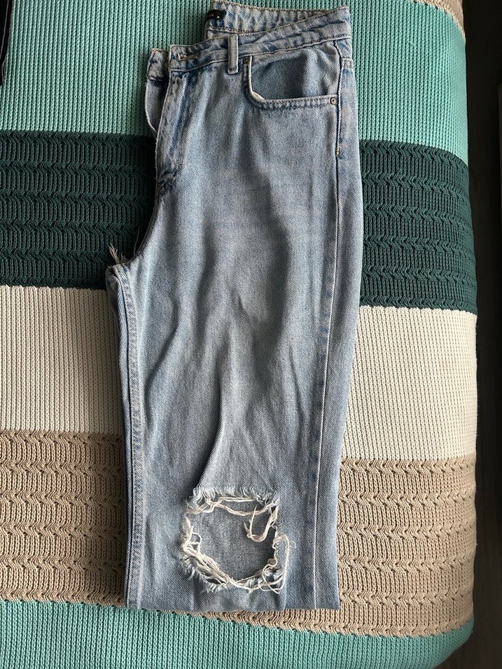 Mavi dizi yırtık  Salaş Kadın Kot Pantolon - Görsel 5