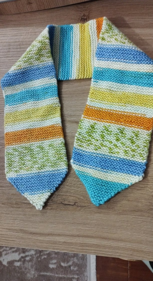 Bebek Renkli Örgü Atkı ve Patik Seti - Görsel 3