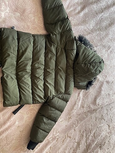 24-36 Ay Beden Kapşonlu mont 
