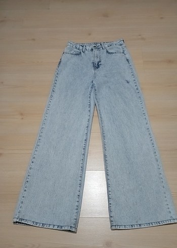 Jean -